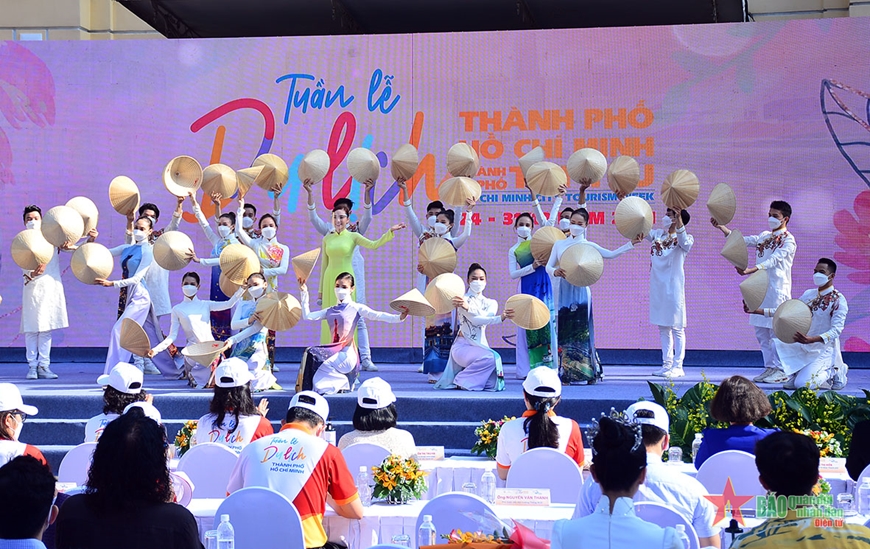 Đây là lần đầu tiên Tuần lễ Du lịch được tổ chức tại TP Hồ Chí Minh, diễn ra vào tuần cuối cùng của năm 2021. (Nguồn ảnh: qdnd.vn)